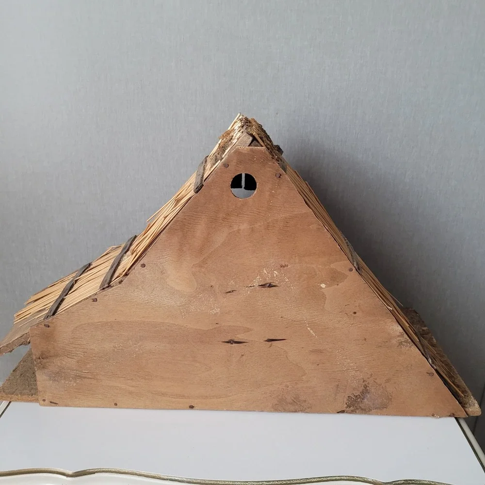 Vintage Hand Crafted Wooden Nativity Stable Manger Italy Rustic Straw Creche